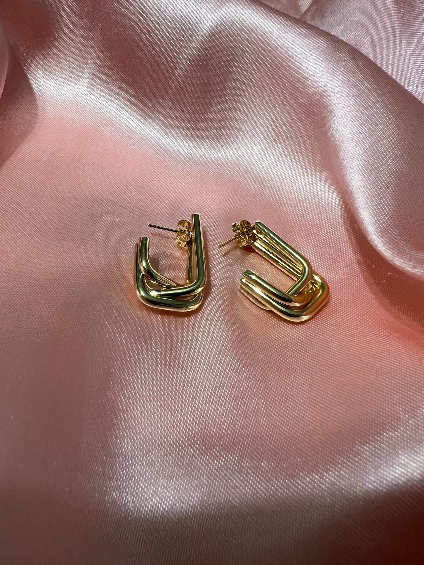 Simple But Chic Hoop Earrings