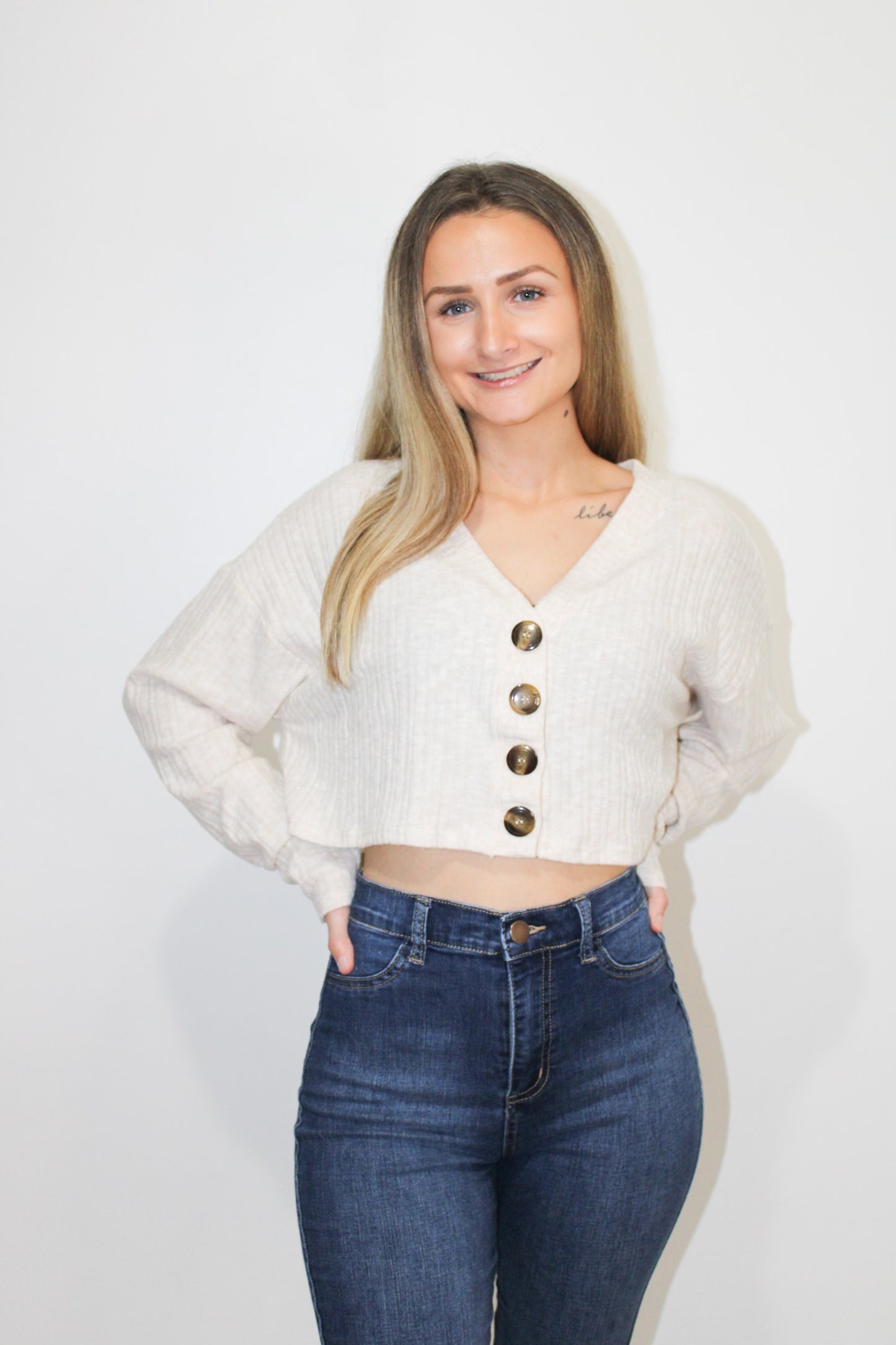 Daisy Cropped Cardigan