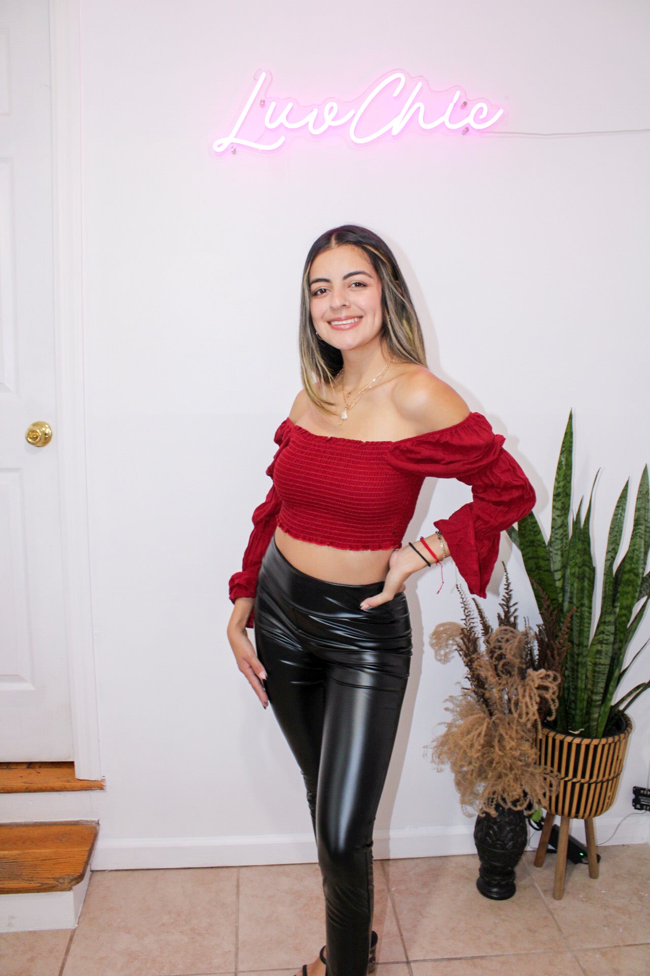'All Eyes On You' Leather Leggings